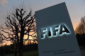 马卡：南美足联向FIFA提议，中场休息时间改为25分钟