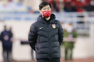 早报:国足0-2阿曼告别世预赛 葡萄牙进军世界杯